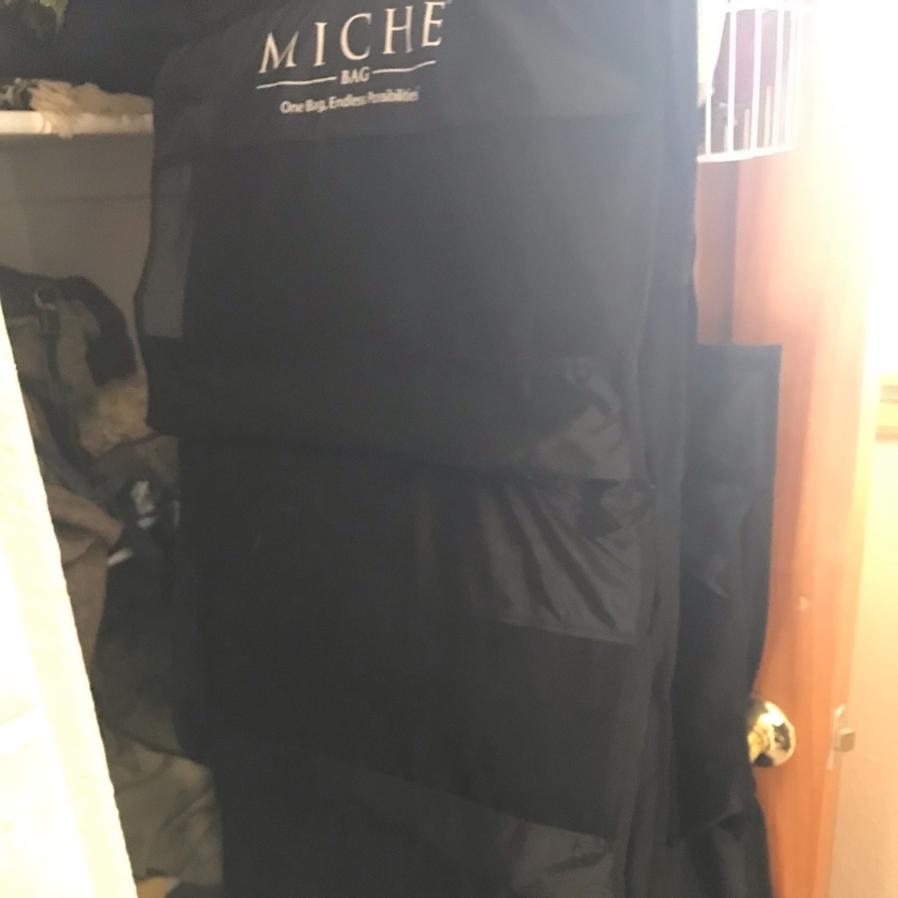 Miche purse organizer